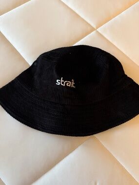 Strait the Label Corduroy Bucket Hat Black Embroidered Logo